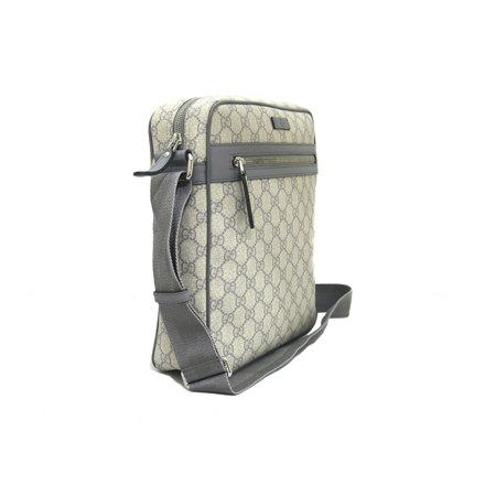 Gucci(����) 201448 GG�ΰ� PVC �׷��̷��� Ʈ���� ũ�ν��� [��������] �̹���3 - ���̺��� �߰���ǰ
