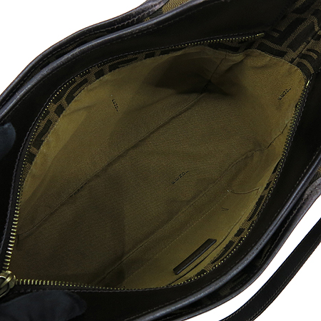 Fendi(���) 8BH156 FF�ΰ� �к긯 ��ī ����� �̹���5 - ���̺��� �߰���ǰ