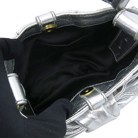 YSL(�Ի��ζ�) 151217 �ǹ� ����� NAPPA(�簡��) ������� ��Ʈ�� ����� �̹���5 - ���̺��� �߰���ǰ