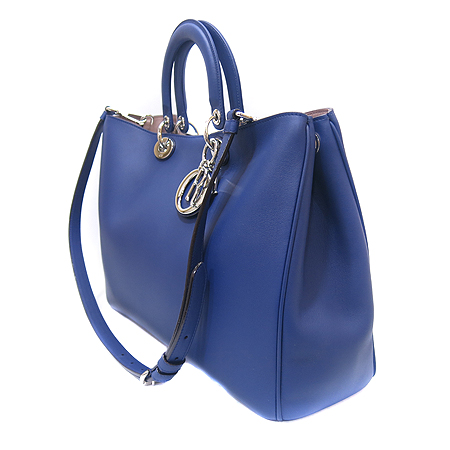 Dior(ũ����î���) ��ø��ø� GM ���̺� ���� 2WAY [��������] �̹���3 - ���̺��� �߰���ǰ