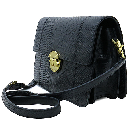 Metrocity(��Ʈ�ν�Ƽ) ���� ���� ũ��Ŀ���� ���� ���� �ΰ� ����� �̹���2 - ���̺��� �߰���ǰ