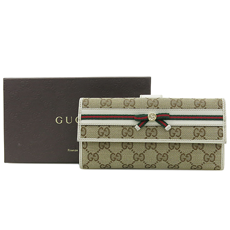 ����  ������