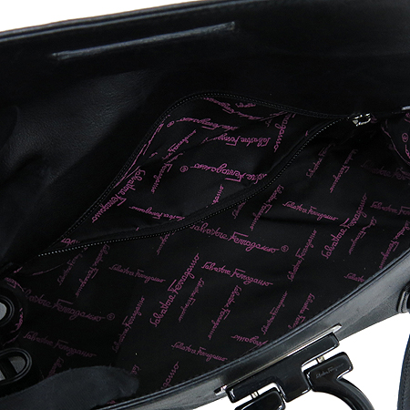 Ferragamo(��󰡸�) ���� ���� ��ġ�� �� ��� ��Ʈ�� �̹���5 - ���̺��� �߰���ǰ