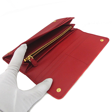 Prada(�����) 1M1132 ��� ��Ż �ΰ� ���� SAFFIANO(���ǾƳ�) ������ [�̾��������] �̹���3 - ���̺��� �߰���ǰ