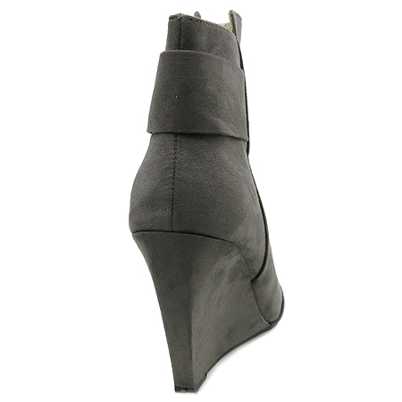 ZARA(�ڶ�) �����̵� ������ ������ �̹���4 - ���̺��� �߰���ǰ