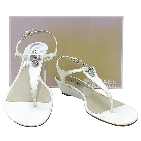 ����Ŭ�ھ  ����