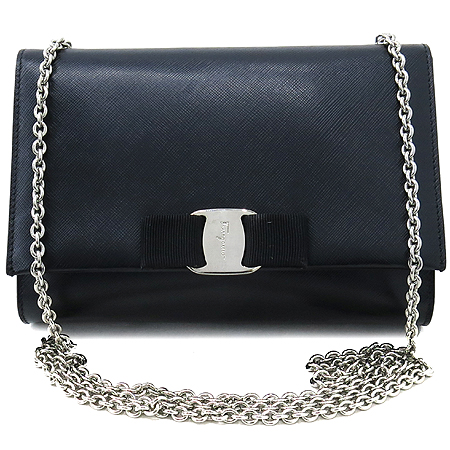 Ferragamo(��󰡸�) 22 B558 ���ǾƳ� ���� ���� �ٶ���� ���� ü�� ����� [�б�������] �̹���2 - ���̺��� �߰���ǰ