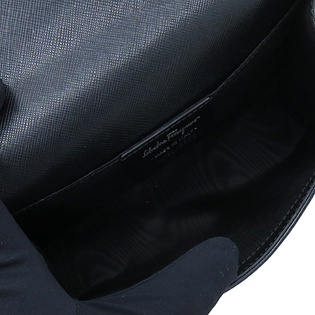 Ferragamo(��󰡸�) 22 B558 ���ǾƳ� ���� ���� �ٶ���� ���� ü�� ����� [�б�������] �̹���5 - ���̺��� �߰���ǰ