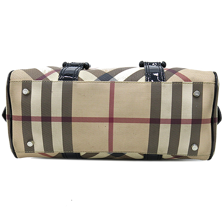 Burberry(������) ���üũ PVC ���� �ֳ��� Ʈ���� ��Ʈ�� �̹���5 - ���̺��� �߰���ǰ