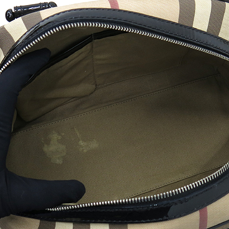 Burberry(������) ���üũ PVC ���� �ֳ��� Ʈ���� ��Ʈ�� �̹���6 - ���̺��� �߰���ǰ