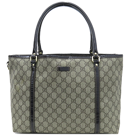 ����  �����