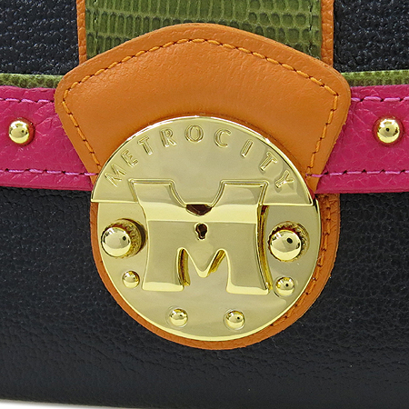 Metrocity(��Ʈ�ν�Ƽ) ���� ��ũ ������ ���� ��� ��Ƽ ����ΰ� ������ �̹���2 - ���̺��� �߰���ǰ