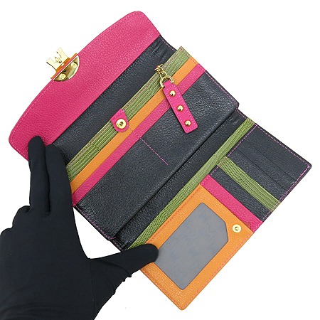 Metrocity(��Ʈ�ν�Ƽ) ���� ��ũ ������ ���� ��� ��Ƽ ����ΰ� ������ �̹���3 - ���̺��� �߰���ǰ