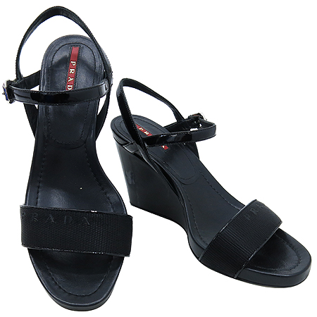 �����  ����