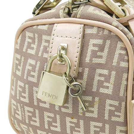 Fendi(���) 8BL071 FF�ΰ� �к긯 �̴� ������ ��Ʈ�� [��������] �̹���3 - ���̺��� �߰���ǰ