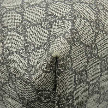 Gucci(����) 211137 GG �ΰ� PVC ���� ���� Ʈ���� ���� ����� �̹���5 - ���̺��� �߰���ǰ