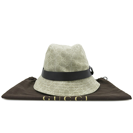 ����  ����