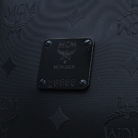 MCM(������) 1001107220322 �ΰ� ��� ���佺 PVC ��Ʈ�� + �����Ʈ�� �̹���4 - ���̺��� �߰���ǰ