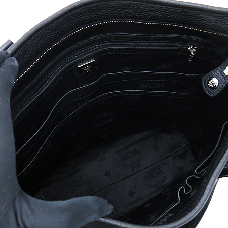 MCM(������) 1001107220322 �ΰ� ��� ���佺 PVC ��Ʈ�� + �����Ʈ�� �̹���6 - ���̺��� �߰���ǰ