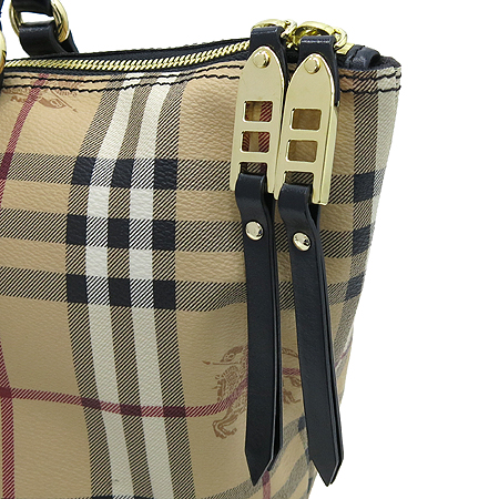 Burberry(������) 3882548 ���̸��� PVC �������� ȥ�� ¤�� ��Ʈ�� �̹���4 - ���̺��� �߰���ǰ