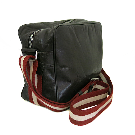 Bally(�߸�) TRUSO ���� ���� ��� ũ�ν��� [�ϻ����] �̹���3 - ���̺��� �߰���ǰ