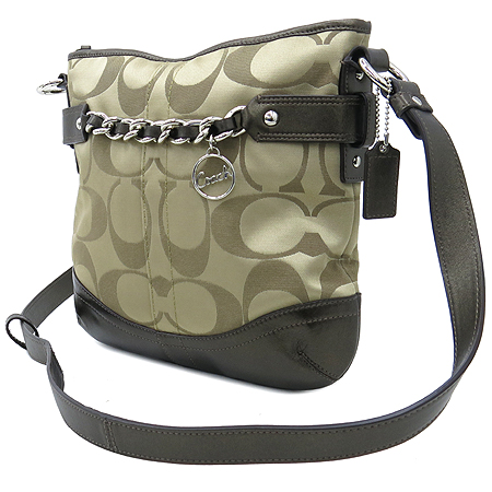 Coach(��ġ) F19730 ���� ü�� ��� �ñ׳��� ũ�ν��� �̹���2 - ���̺��� �߰���ǰ