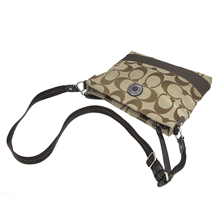 Coach(��ġ) F19220 �ñ׳�ó �ΰ� �к긯 ũ�ν��� [�̾��������] �̹���4 - ���̺��� �߰���ǰ