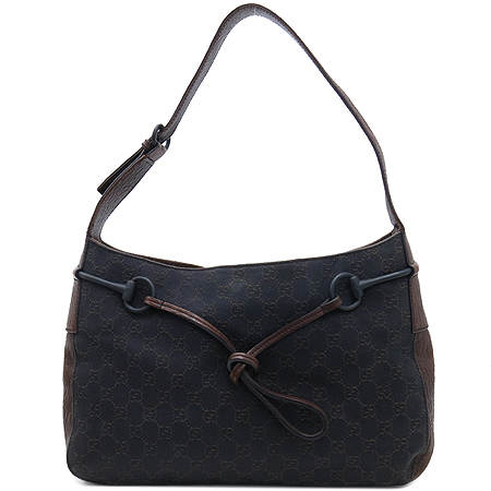 ����  �����