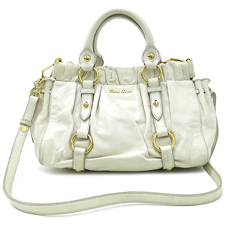 �̿�̿� ���ڷ� ���� ��ÿ�� 