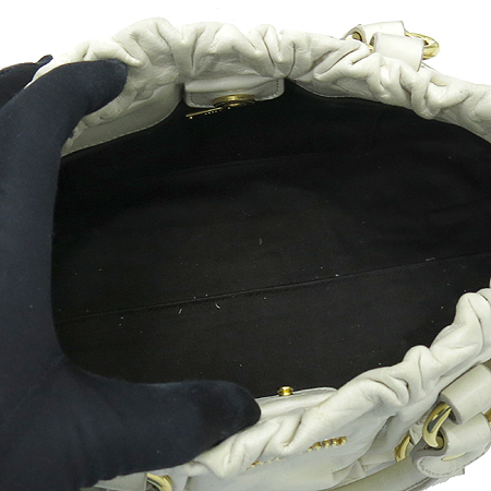 MiuMiu(�̿�̿�) RT0383 VITELLO LUX ������ 2WAY �̹���5 - ���̺��� �߰���ǰ