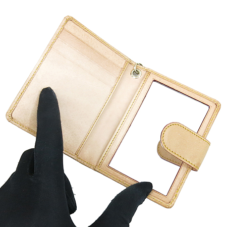 Bally(�߸�) �ΰ� �к긯 ������ �ſ�� ī�� ���̽� �̹���4 - ���̺��� �߰���ǰ