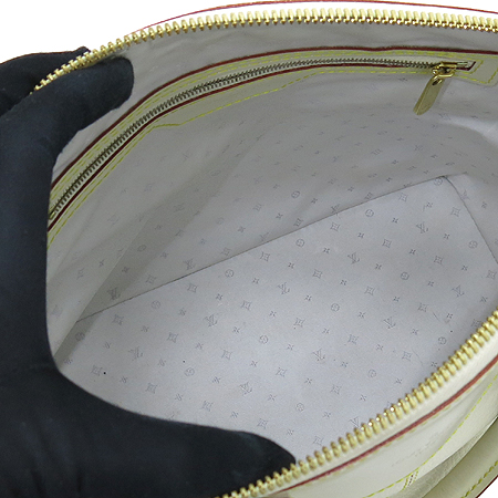 Louis Vuitton(���̺���) M91887 ���Ҹ� ���� ��Ŷ PM ��Ʈ�� �̹���7 - ���̺��� �߰���ǰ