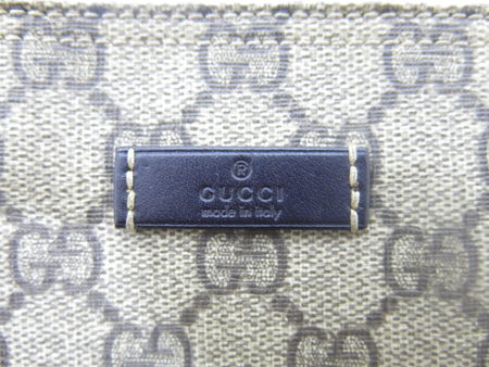 Gucci(����) 201538 GG�ΰ� PVC Ʈ���� �̴� ũ�ν��� [��������] �̹���4 - ���̺��� �߰���ǰ