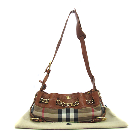 ������  �����