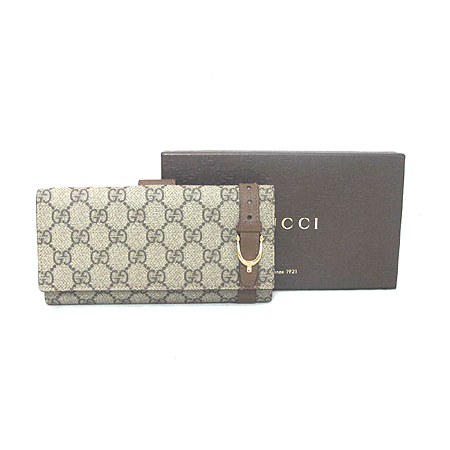 ����  ������