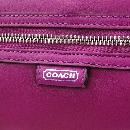 Coach(��ġ) ���� ���� ��� ��ũ ���� ũ�ν��� �̹���3 - ���̺��� �߰���ǰ