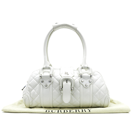 ������  �����