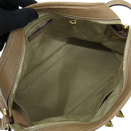 Marc_Jacobs(��ũ�����߽�) ���� ���� ������ Ŭ���� 2WAY �̹���6 - ���̺��� �߰���ǰ