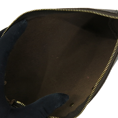 Louis Vuitton(���̺���) M95567 ���׷� ĵ���� ����Ŭ��ġ 2WAY �̹���5 - ���̺��� �߰���ǰ