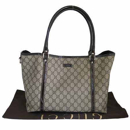 ����  �����