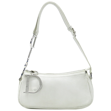 ���  �����