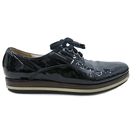 MiuMiu(�̿�̿�) ���� ���̴�Ʈ ���̽��� ������ ����Ŀ�� �̹���3 - ���̺��� �߰���ǰ