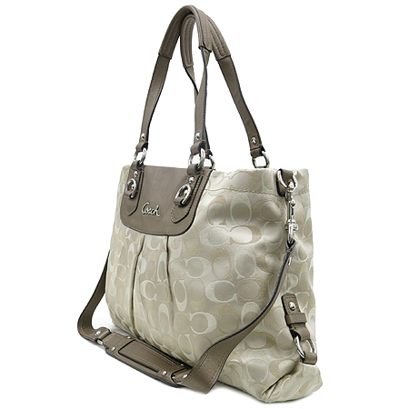 Coach(��ġ) 18450 �̴ϼ� �ΰ� �ñ״��� �ڰ��� ���� ��Ʈ�� + �����Ʈ�� �̹���2 - ���̺��� �߰���ǰ