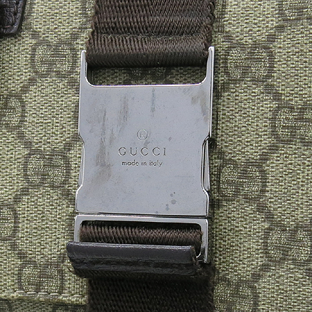 Gucci(����) 122374 GG �ΰ� PVC ũ�ν��� �̹���3 - ���̺��� �߰���ǰ