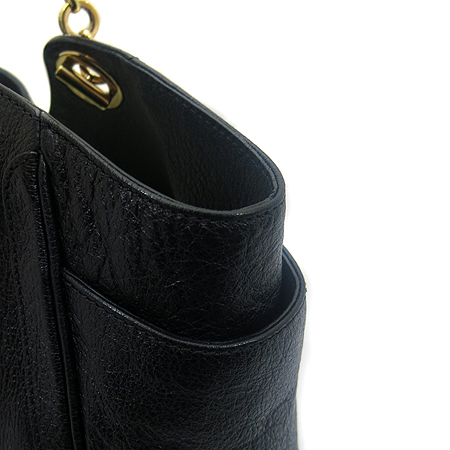 Ferragamo(��󰡸�) 21 B974 ���� ��ġ�� �ΰ� ��� ���� ���� ����� [���빮��] �̹���4 - ���̺��� �߰���ǰ