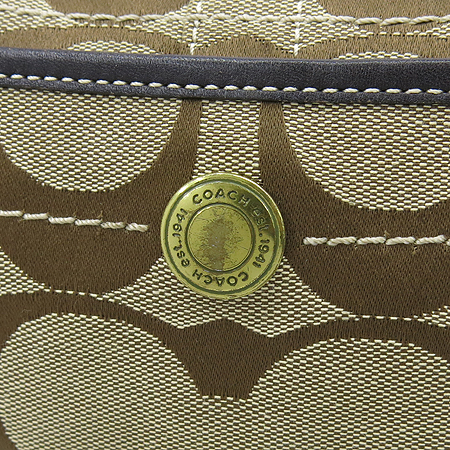 Coach(��ġ) 10764 ������ �ñ״�ó �ڰ��� ���� ���� ȣ�� ����� �̹���3 - ���̺��� �߰���ǰ