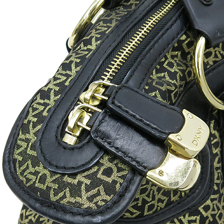 DKNY(����ī��) �ΰ� �ڰ��� ����� �̹���3 - ���̺��� �߰���ǰ