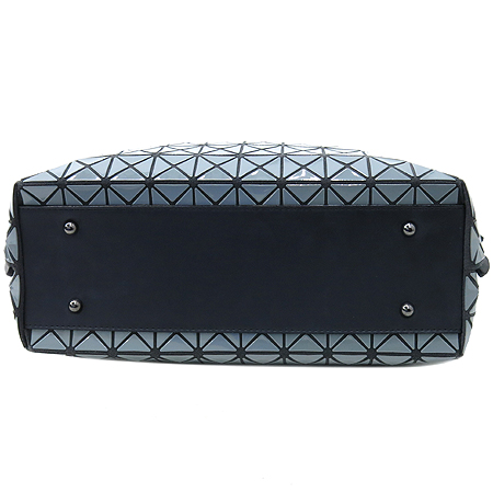 ISSEY MIYAKE(�̼��̹̾���) BAOBAO ��� �� ũ�ν��� �̹���4 - ���̺��� �߰���ǰ