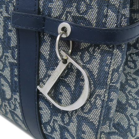 Dior(ũ����î���) �ΰ� �ڰ��� ��Ʈ�� �̹���3 - ���̺��� �߰���ǰ