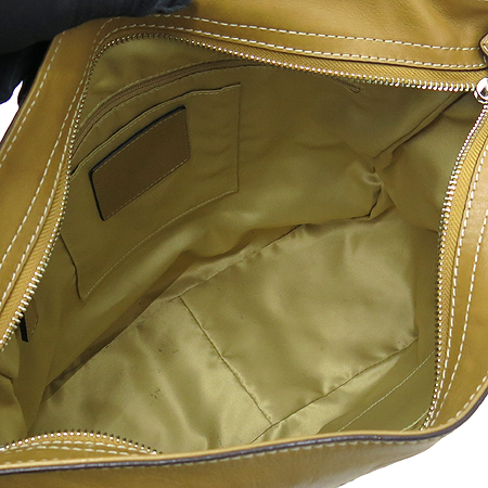 Coach(��ġ) 14710 �ñ׳��� �ڰ��� ���� ���� Ʈ���� 2WAY �̹���5 - ���̺��� �߰���ǰ